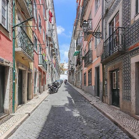 Апартаменты Bairro Alto Cosy By Homing Лиссабон Экстерьер фото